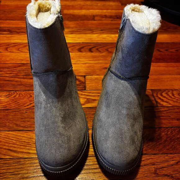 Journee Collection Women's Stelly Gray Ankle Boots Size 8 - Picture 6 of 11